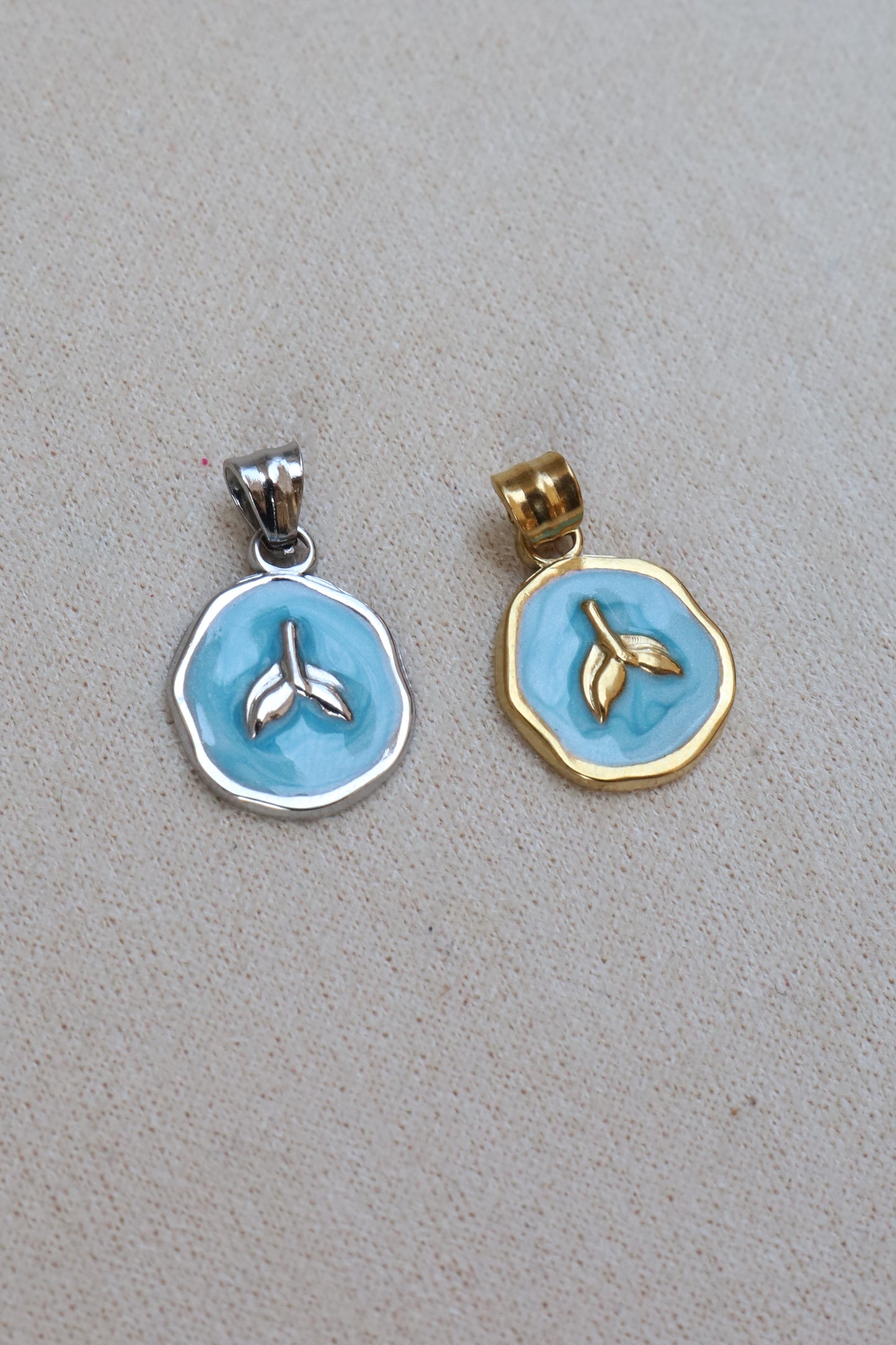 Charm Sirenide