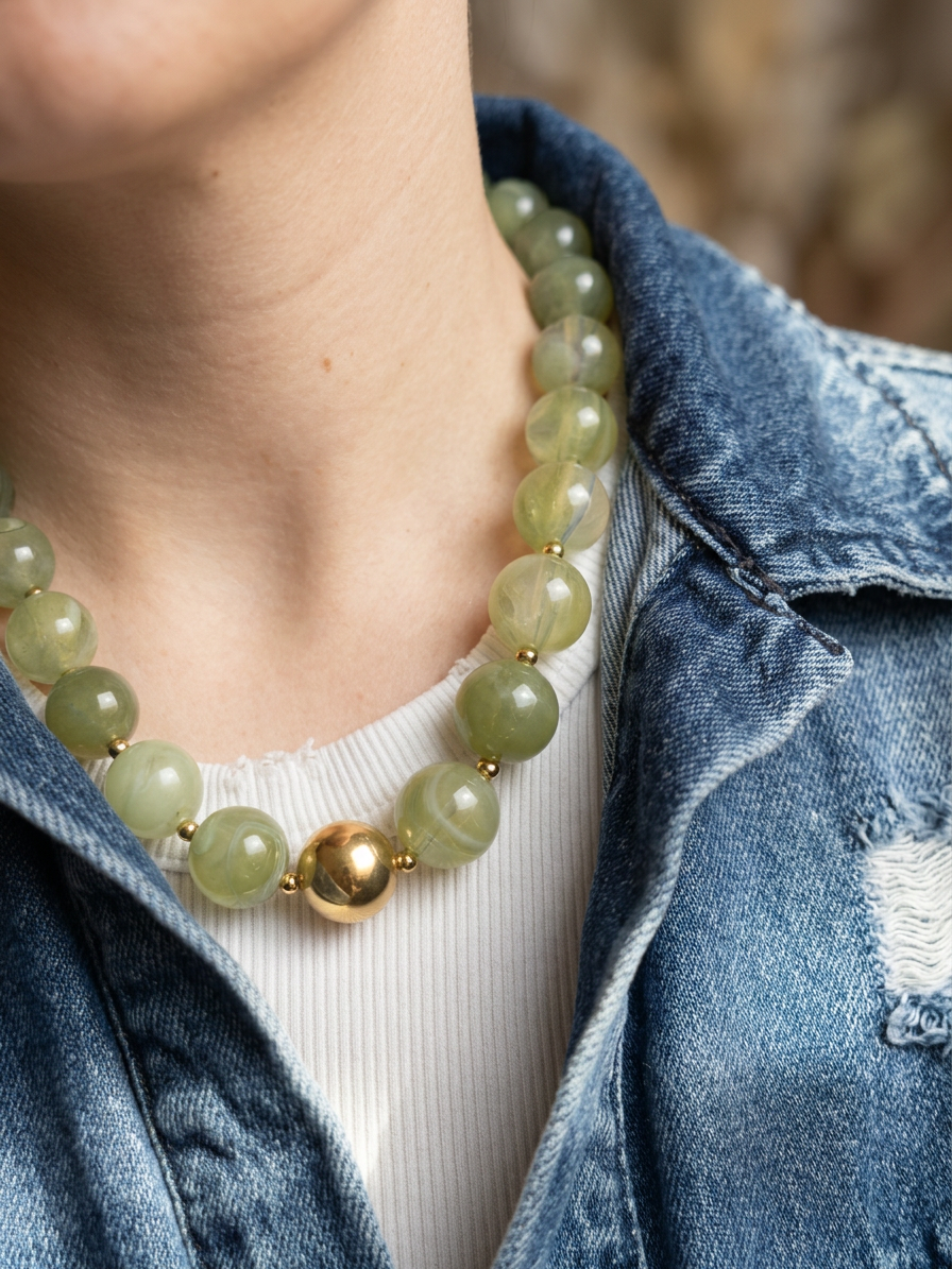 Collana Uva