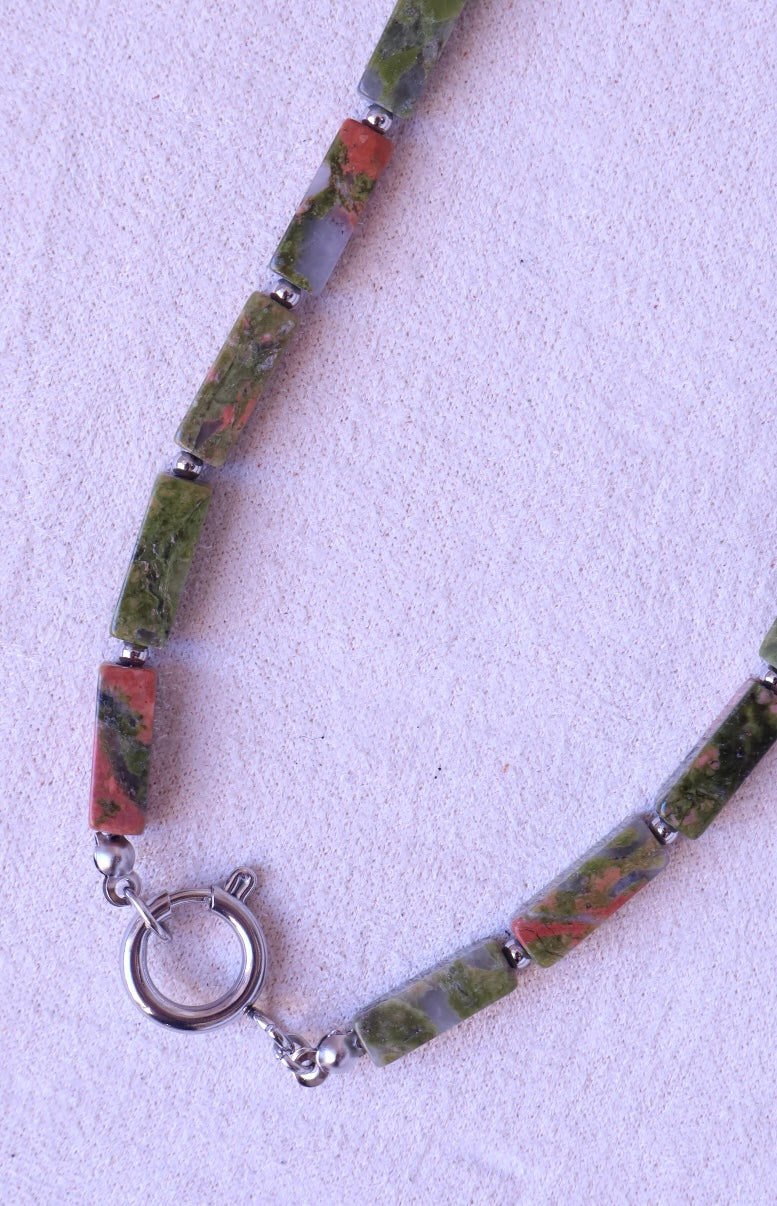 Collana pietre